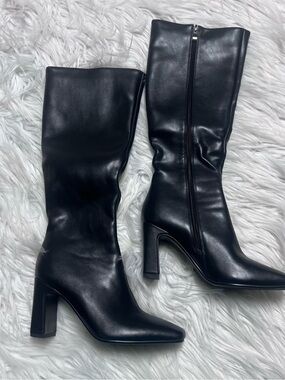 Black Mid-Calf Block Heel Boots